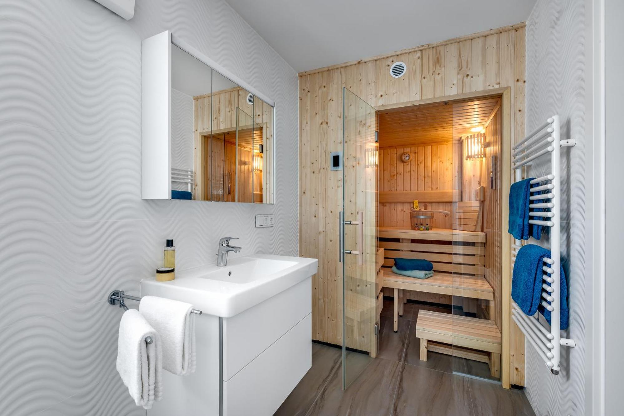 Horizont- Direkt Am Wasser, Hafenblick, Fahrstuhl, Sauna, Ueberdachter Balkon Ольпениц Экстерьер фото